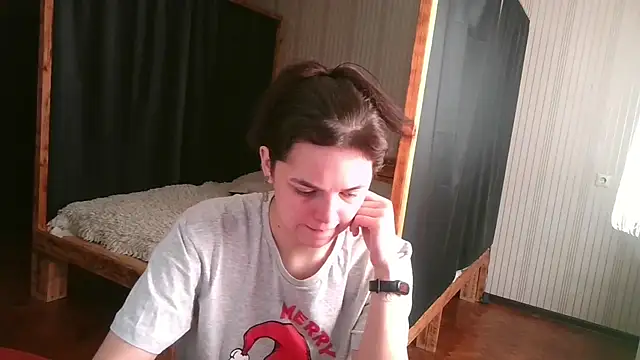 Snapshot of EthelsLover chatting on 16, 2, 2026 EthelsLover online show from 16, 2, 2026