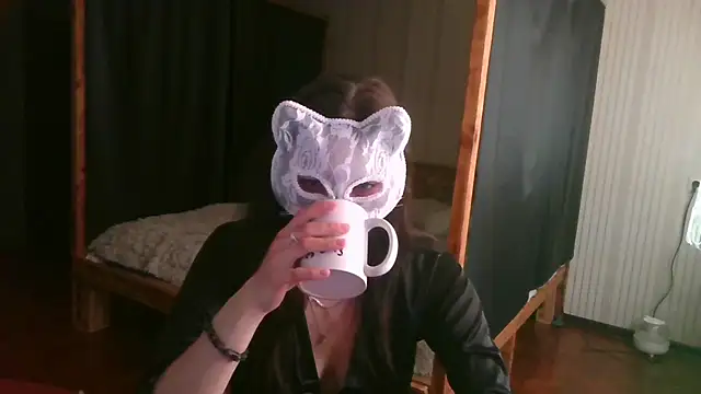 Snapshot of EthelsLover chatting on 5, 4, 2026 EthelsLover online show from 5, 4, 2026