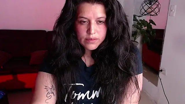 Snapshot of Andrea_secret_ chatting on 16, 9, 2025 Andrea secret online show from 16, 9, 2025