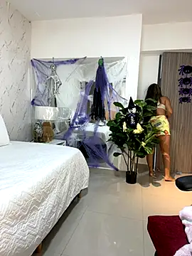 Snapshot of EMILIIA_RICHTER__ chatting on 19, 10, 2025 EMILIIA RICHTER   online show from 19, 10, 2025