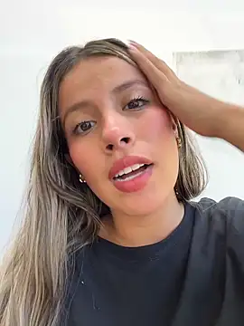 Snapshot of EMILIIA_RICHTER__ chatting on 25, 10, 2025 EMILIIA RICHTER   online show from 25, 10, 2025