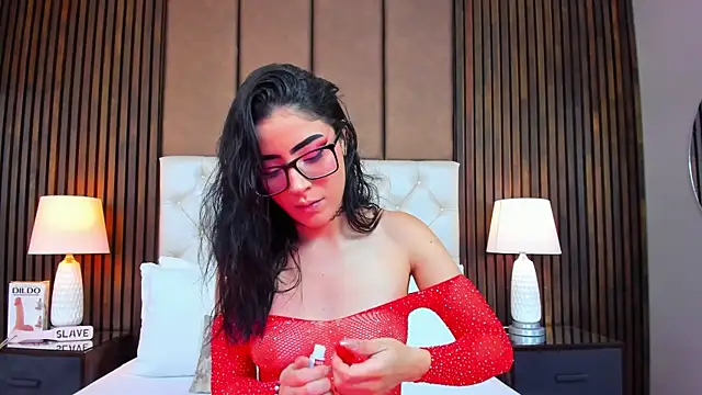 Snapshot of SamyySwet chatting on 24, 10, 2025 SamyySwet online show from 24, 10, 2025