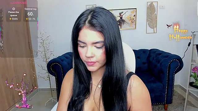 Mila blaze online show from 28, 10, 2025