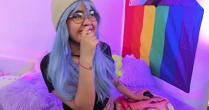 Snapshot of NekoWaifu chatting on 23, 9, 2025 NekoWaifu online show from 23, 9, 2025