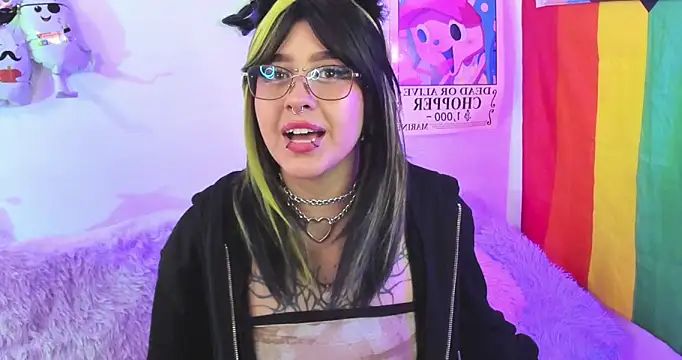 Snapshot of NekoWaifu chatting on 29, 10, 2025 NekoWaifu online show from 29, 10, 2025