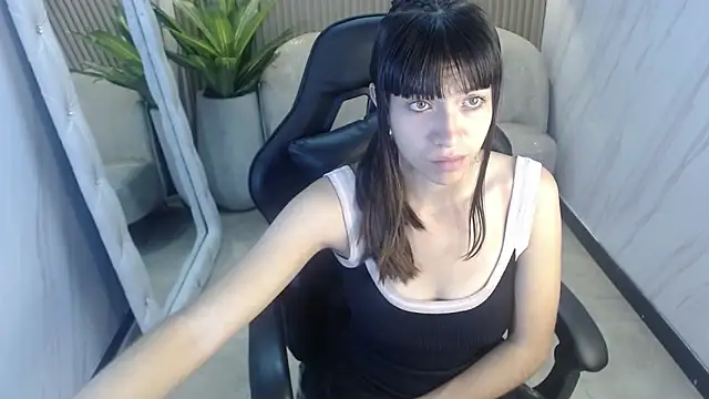 Snapshot of Isabella_Blondetf chatting on 28, 9, 2025 Isabella Blondetf online show from 28, 9, 2025