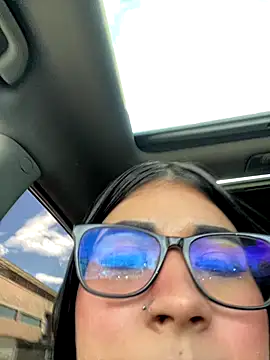 -Dannii- online show from 28, 9, 2025