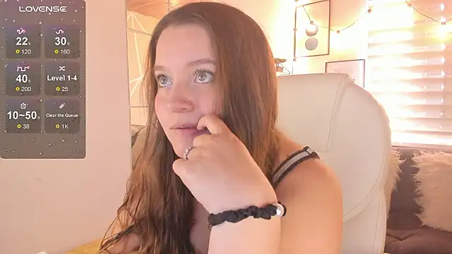 sophiee09  online show from 10, 2, 2026