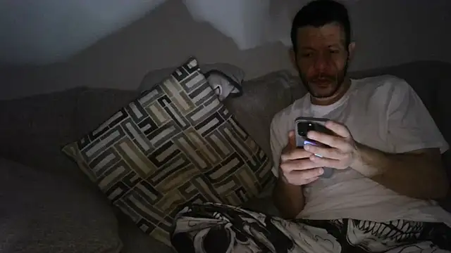 Snapshot of versatilevortex chatting on 6, 4, 2026 versatilevortex online show from 6, 4, 2026