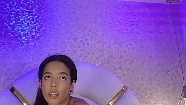 paulina cano online show from 6, 11, 2025