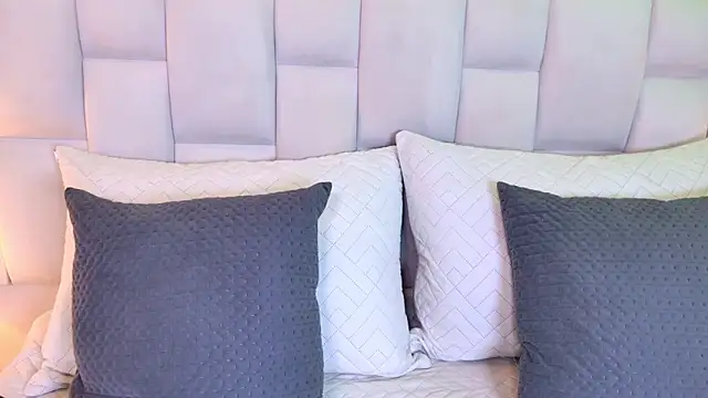 paulina cano online show from 20, 12, 2025