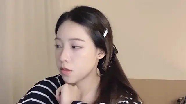 Snapshot of Meng_777 chatting on 25, 10, 2025 Meng 777 online show from 25, 10, 2025