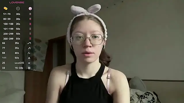 Snapshot of MargarettNewbie chatting on 28, 10, 2025 MargarettNewbie online show from 28, 10, 2025