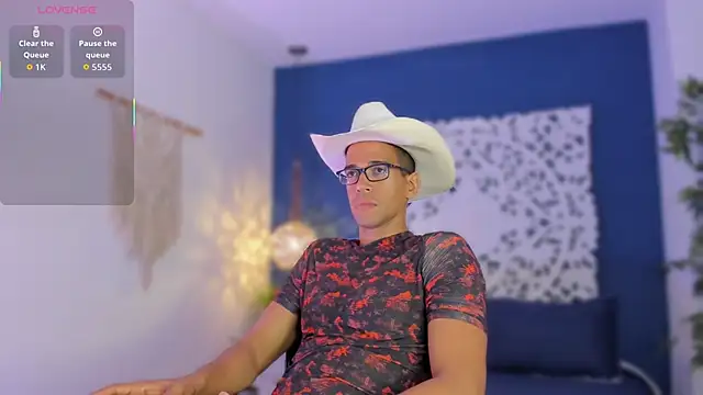 Snapshot of JacobDraven chatting on 8, 10, 2025 JacobDraven online show from 8, 10, 2025