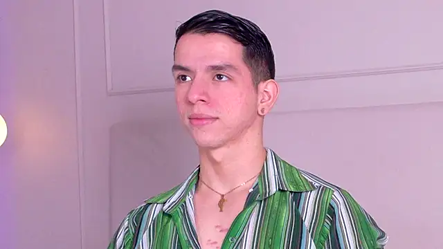 Snapshot of ZaneDawson chatting on 8, 10, 2025 ZaneDawson online show from 8, 10, 2025