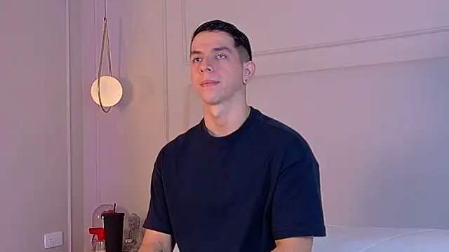 Snapshot of ZaneDawson chatting on 16, 10, 2025 ZaneDawson online show from 16, 10, 2025