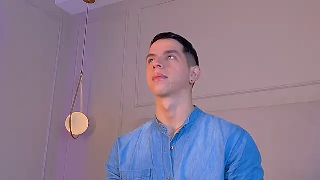 Snapshot of ZaneDawson chatting on 17, 10, 2025 ZaneDawson online show from 17, 10, 2025