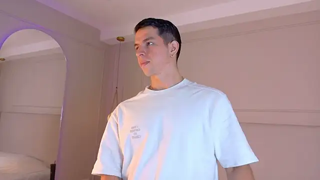 Snapshot of ZaneDawson chatting on 24, 10, 2025 ZaneDawson online show from 24, 10, 2025