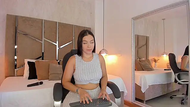 Megan-8 online show from 1, 3, 2026