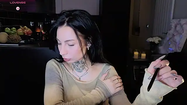 Snapshot of jeans-and-peach chatting on 26, 10, 2025 jeans-and-peach online show from 26, 10, 2025