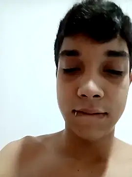 Snapshot of LeySmithVC chatting on 20, 9, 2025 LeySmithVC online show from 20, 9, 2025