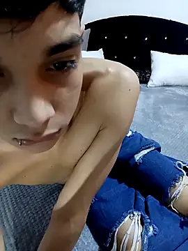 Snapshot of LeySmithVC chatting on 10, 10, 2025 LeySmithVC online show from 10, 10, 2025