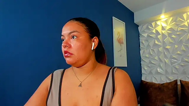 Snapshot of freya_cole_ chatting on 2, 10, 2025 freya cole  online show from 2, 10, 2025