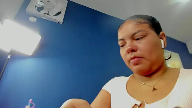 Snapshot of freya_cole_ chatting on 9, 10, 2025 freya cole  online show from 9, 10, 2025