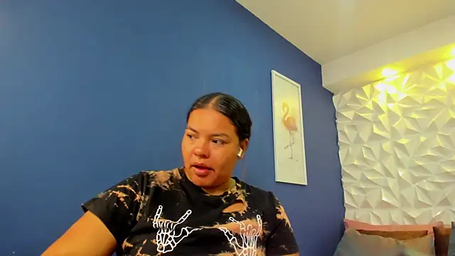 Snapshot of freya_cole_ chatting on 17, 10, 2025 freya cole  online show from 17, 10, 2025