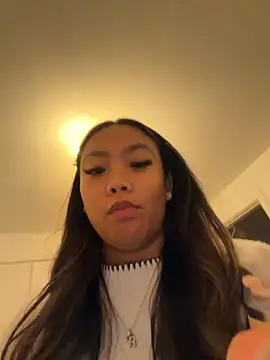 Snapshot of MissCherryyxox chatting on 1, 10, 2025 MissCherryyxox online show from 1, 10, 2025