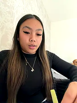 Snapshot of MissCherryyxox chatting on 10, 10, 2025 MissCherryyxox online show from 10, 10, 2025