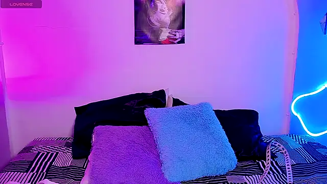 Snapshot of Angel-dragun chatting on 19, 9, 2025 Angel-dragun online show from 19, 9, 2025