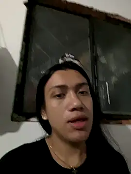 Snapshot of Sexy_Catalinaa_ chatting on 20, 9, 2025 Sexy Catalinaa  online show from 20, 9, 2025