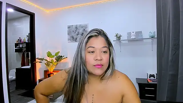 Snapshot of vane_kitten chatting on 17, 9, 2025 vane kitten online show from 17, 9, 2025
