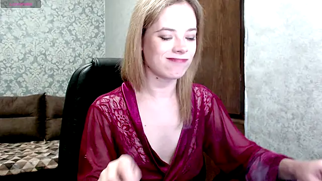 Kate  Loves online show from 17, 5, 2026