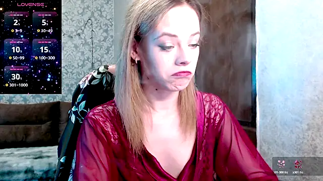 Snapshot of Kate__Loves chatting on 5, 7, 2026 Kate Loves online show from 5, 7, 2026