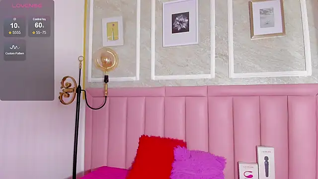 Snapshot of HoollyHendrix chatting on 3, 2, 2026 HoollyHendrix online show from 3, 2, 2026