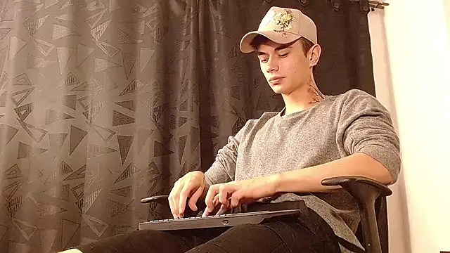 Snapshot of jaico_santos chatting on 15, 10, 2025 jaico santos online show from 15, 10, 2025