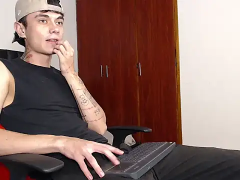 Snapshot of jaico_santos chatting on 21, 10, 2025 jaico santos online show from 21, 10, 2025