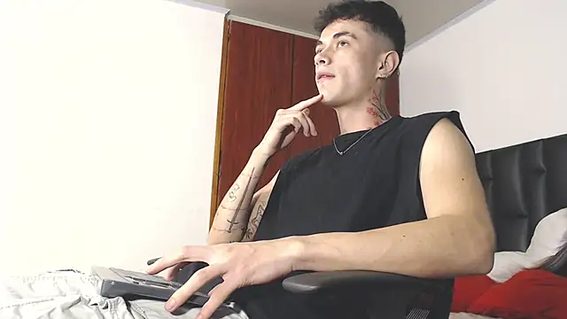 Snapshot of jaico_santos chatting on 25, 10, 2025 jaico santos online show from 25, 10, 2025