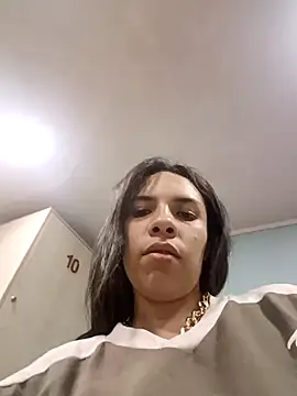 Snapshot of VioletStonee1 chatting on 23, 9, 2025 VioletStonee1 online show from 23, 9, 2025