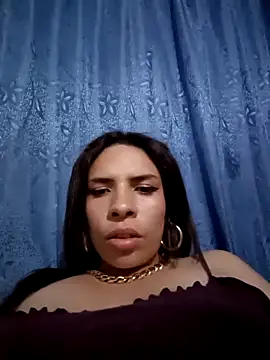 Snapshot of VioletStonee1 chatting on 27, 9, 2025 VioletStonee1 online show from 27, 9, 2025