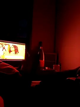 Snapshot of Mikaaa97 chatting on 17, 10, 2025 Mikaaa97 online show from 17, 10, 2025