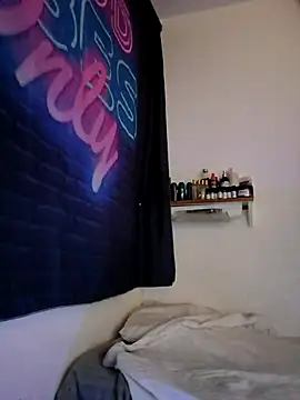 Snapshot of Mikaaa97 chatting on 6, 3, 2026 Mikaaa97 online show from 6, 3, 2026