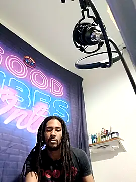 Snapshot of Mikaaa97 chatting on 8, 3, 2026 Mikaaa97 online show from 8, 3, 2026