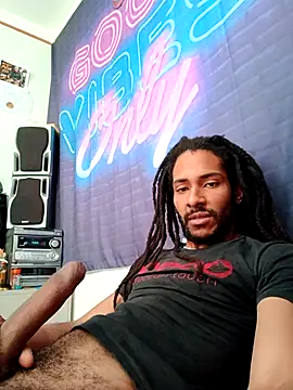 Snapshot of Mikaaa97 chatting on 2, 5, 2026 Mikaaa97 online show from 2, 5, 2026