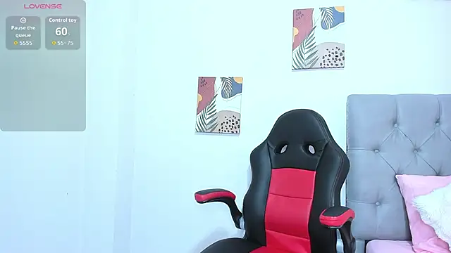 Snapshot of mia_hajar333 chatting on 10, 10, 2025 mia hajar333 online show from 10, 10, 2025