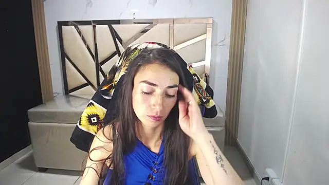 Snapshot of Maily_a_ chatting on 24, 10, 2025 Maily a online show from 24, 10, 2025