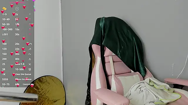 Yuni kim online show from 2, 2, 2026