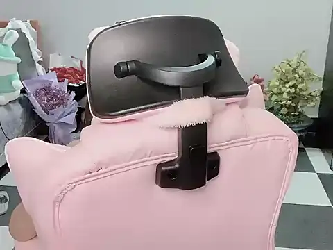 Snapshot of _Payna_ chatting on 1, 10, 2025  Payna  online show from 1, 10, 2025